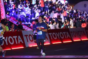 BIB: 44042
                            <button type="button" onclick="openModal(23199756)" class="btn btn-primary btn-sm float-right btn-popup" data-toggle="modal" data-target=".modal-high-quality">
                        <i class="fas fa-shopping-cart"></i> Add to Cart
                    </button>
                                            <button type="button" onclick="isThisMe(23199756, true)" class="btn btn-success btn-sm float-right btn-popup btn-isme hidden" data-toggle="tooltip" data-placement="bottom" title="นี่คือรูปของคุณใช่ไหม คลิกที่นี่เพื่อเอาเข้าอัลบั้ม">
                        <i class="fas fa-plus"></i> Add to album
                    </button>
                    <button type="button" onclick="isThisMe(23199756, false)" class="btn btn-warning btn-sm float-right btn-popup btn-isnotme hidden">
                        <i class="fas fa-ban"></i> Remove from album
                    </button>